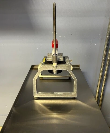 Cuña manual de mesa Vollrath 15009 Insta Cut 3,5 6 secciones Foto 2 de 4