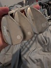 Right Titleist sm5 gold nickel wedge set.52,56,60.vokey. — photo 1