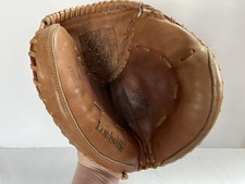 Louisville Slugger Leather Catcher's Mitt/Glove  Model: LPS202 RHT 32" Circ