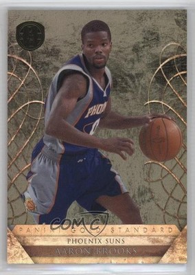 2010-11 Panini Gold Standard 67/299 Aaron Brooks #51 c7w