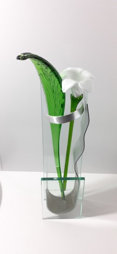 Art Glass White Flower & Green Leaf With Aluminium Glass Vase Home Decor Set - Foto 3 di 18