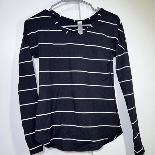 Ivivva by Lululemon Girls Mindful Moment Long-Sleeve Tee Black/white Size 12 - Picture 8 of 8