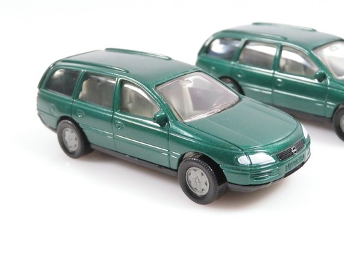 1:55 Siku PKW Konvolut Opel Omega Caravan #7108 - Bild 4 von 6