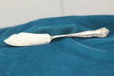 M. Bros Sterling Silver Etched Design Butter Spreader 17.7 Grams (ANT2625)