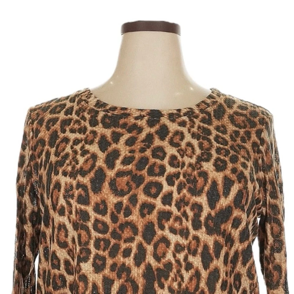 Top térmico Love...Ady estampado de leopardo manga larga cuello redondo peplum nuevo con etiquetas talla 2X Foto 3 de 4
