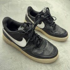 Nike Sneakers Mens 10 Black Air Force 1 07 CT2302-002 Pebbled Leather Low Top