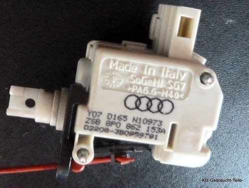 Audi A3 8P1 (ab 05) Stellmotor Tankklappe 8P0862153A