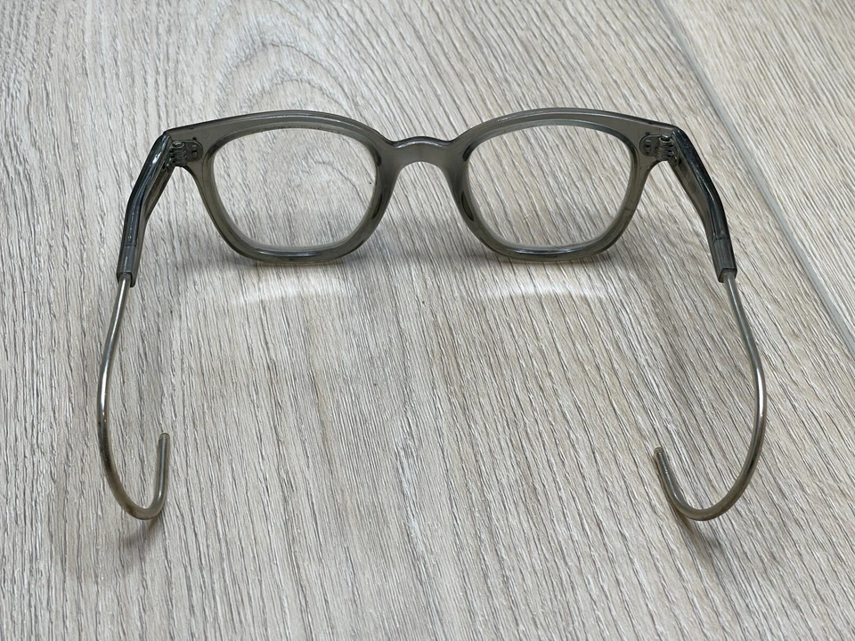 复古美国光学 AO 6-3/4 英寸灰色醋酸纤维安全眼镜 - 全原装,很好 — 第 4/4 张图片