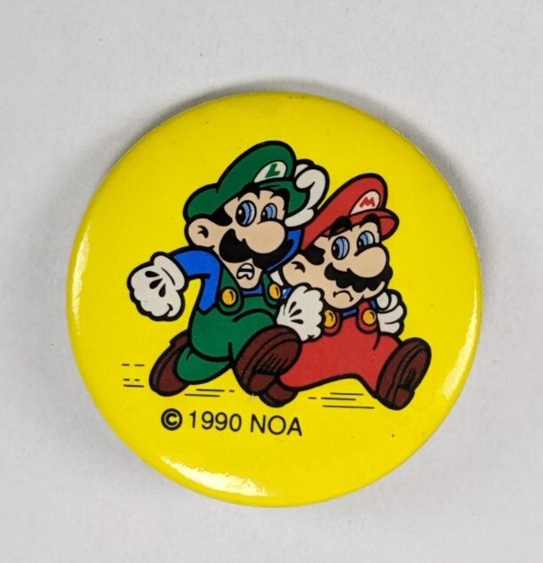 1990 NOA Nintendo Promotion Mario & Luigi NES Vintage Button Pin