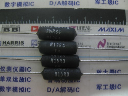 1x RWR84S4220FR 422R Resistenze A Filo 1% 7W 422 Ohm - Foto 7