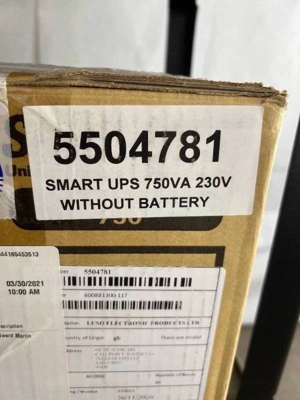 APC Smart UPS 750VA 230V USB/ Without Batteries - Image 3 of 4