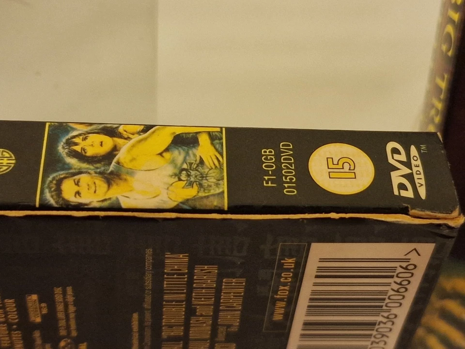 Big Trouble In Little China 2 Disc Special Edition DVD With Slip Cover - Image 3 of 4