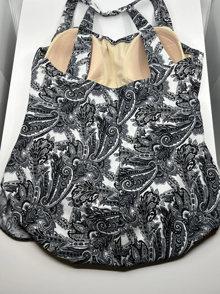 Traje de baño Lands’ End para mujer con cobertura abdominal adicional 22W negro/gris/blanco Foto 3 de 4