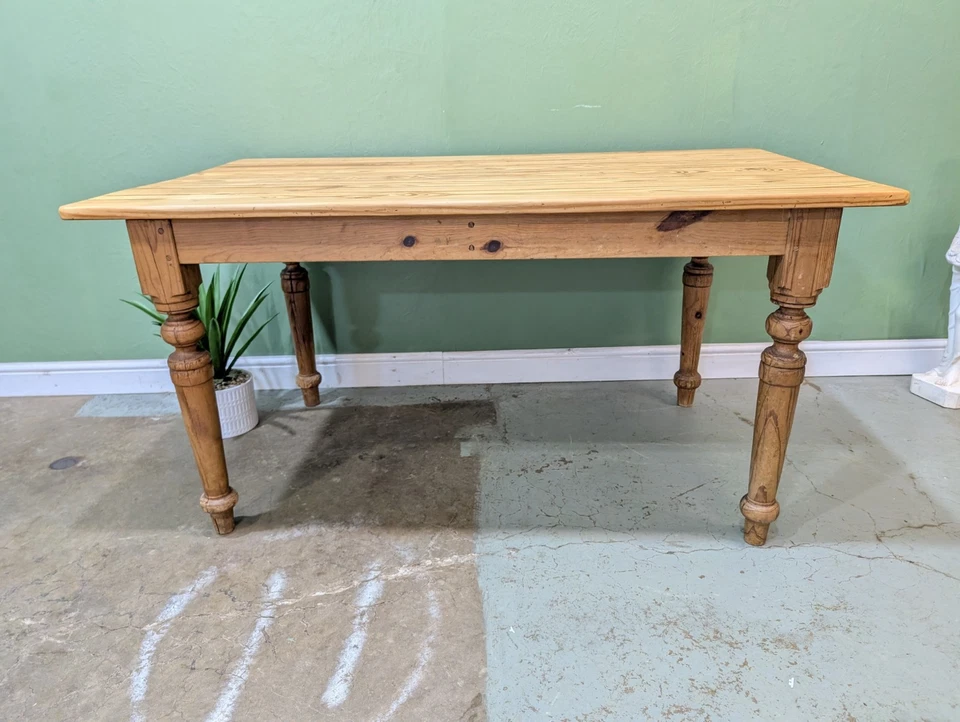Large Victorian Pine Farmhouse Kitchen Dining Table Chunky Rustic Restored Top - Image 2 of 4