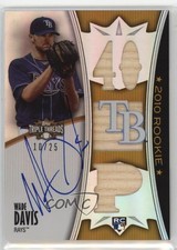 2010 Topps Triple Threads Rising Stars Gold 10/25 Wade Davis #164 Auto 0o48