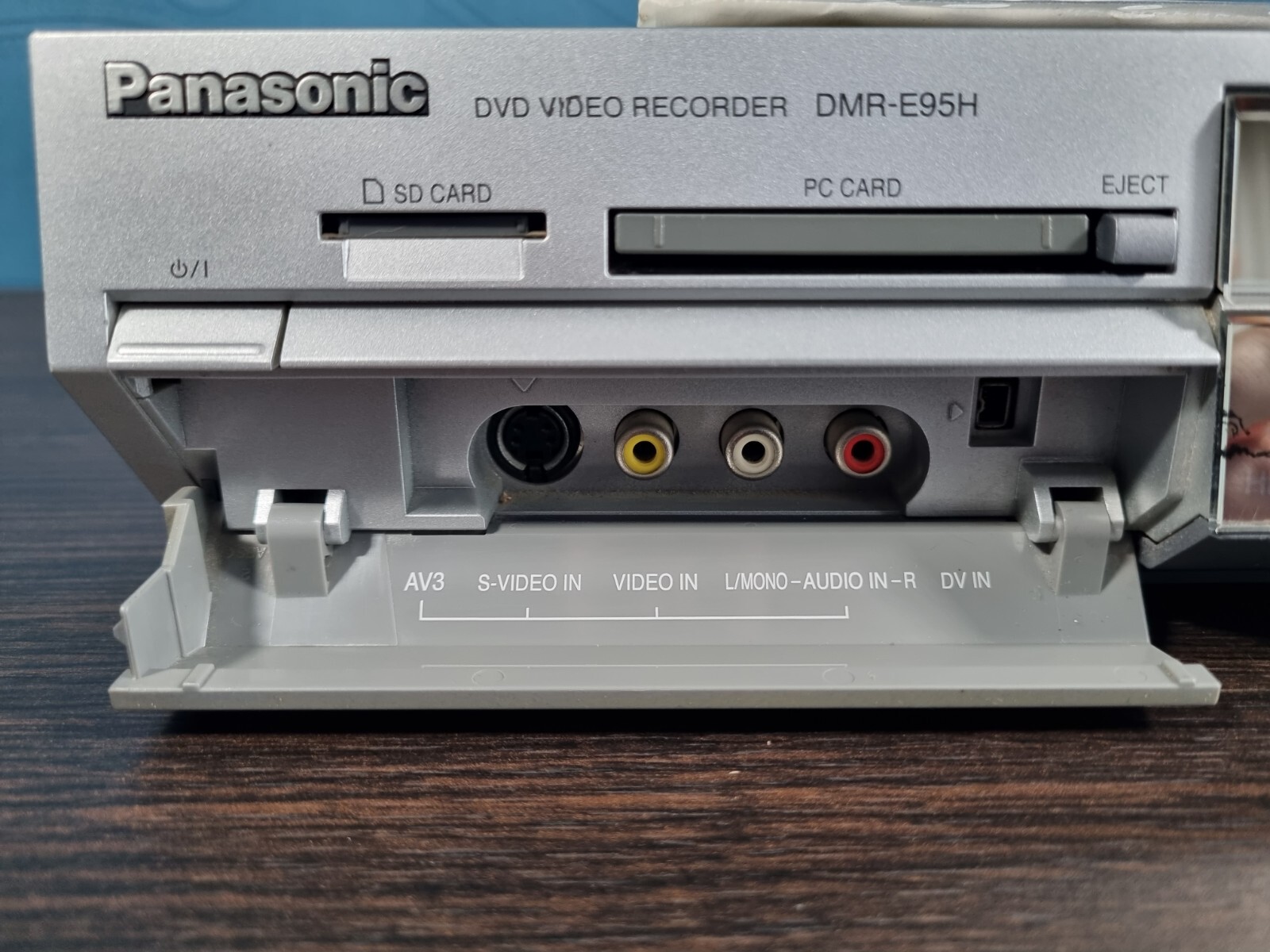 Panasonic DVD Video Recorder DMRE95H DVDRAM HDD DVDR SD PC Card