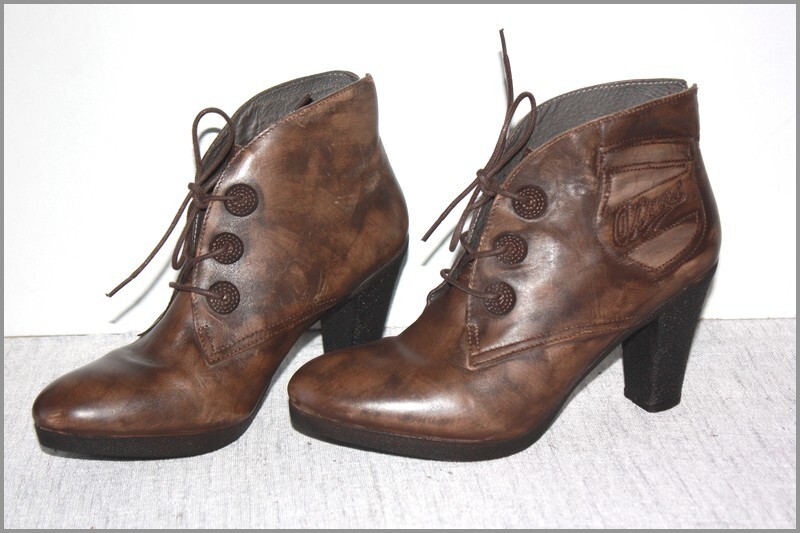 Bottines En Cuir Marron Clair ATRAI - Taille 40 - Occasion En Bon état Général