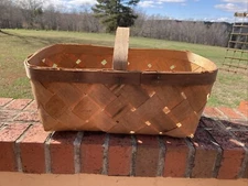 Bushel basket