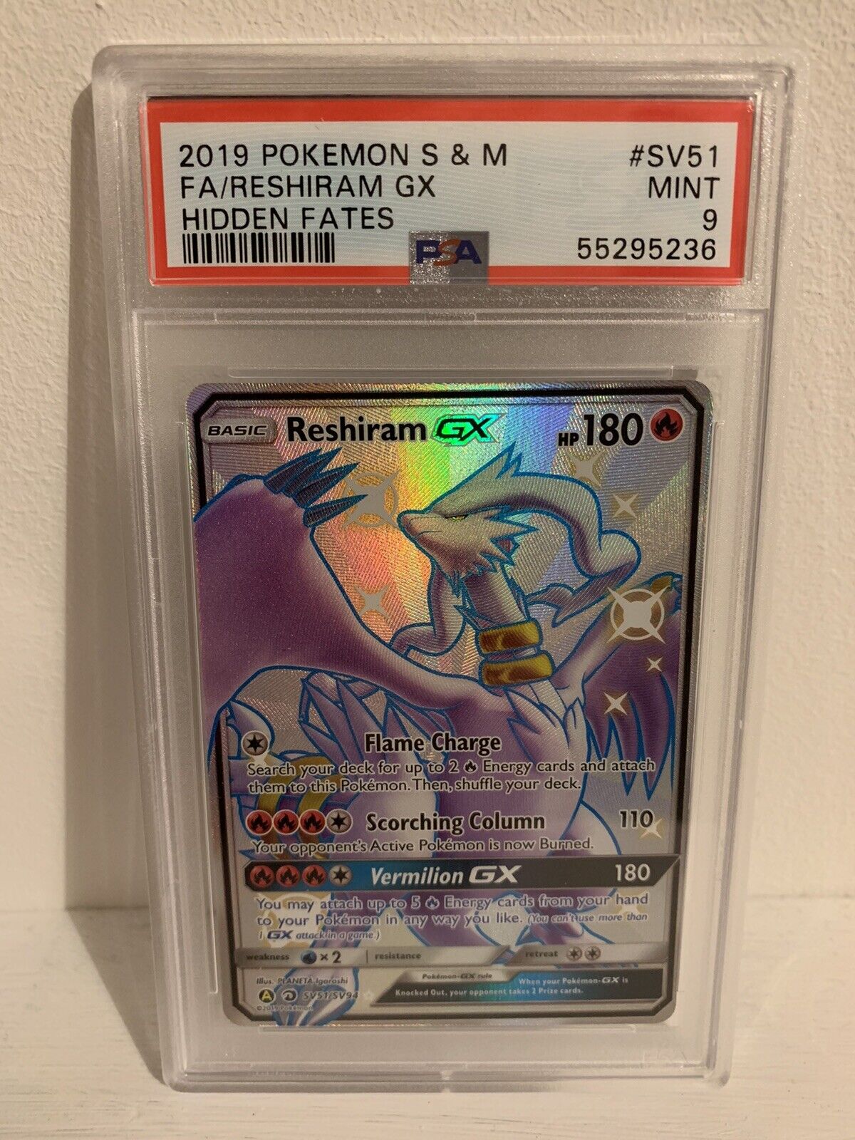 Reshiram GX SV51/SV94 Sun & Moon Hidden Fates PSA MINT 9