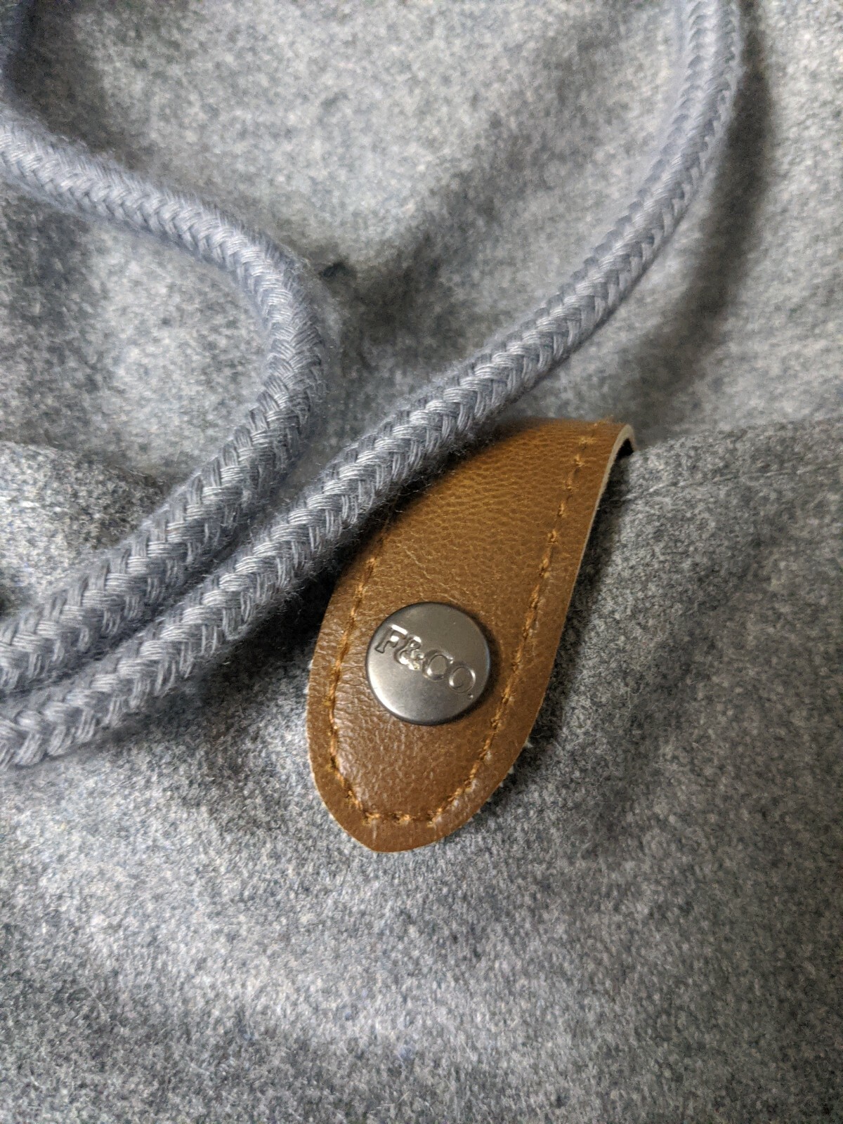 LEED'S "Thrive" Drawstring Backpack Gray and Brown - image 2