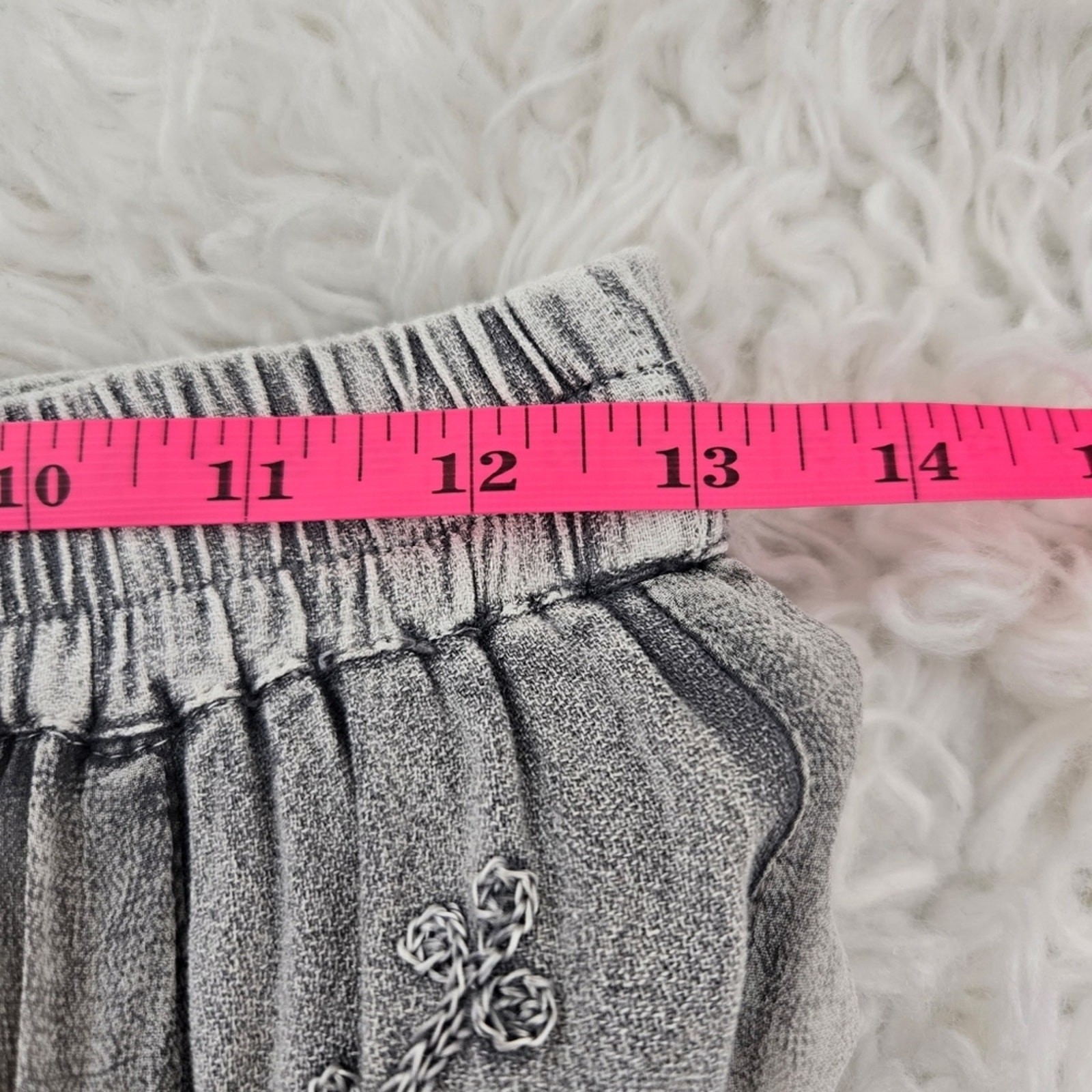 Young Threads Size Medium Patchwork Embroidered G… - image 7