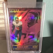 2021 Panini Illusions Derrick Henry Trophy Pink #12 /399 Titans Football