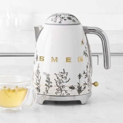 SMEG Honeycomb Electric Kettle - Model #KLF03WSUS - Brand new