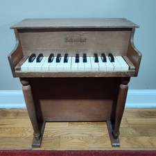 Vintage Schoenhut 25 Key Spinet Piano Upright Wood Children's Toy Piano - Works