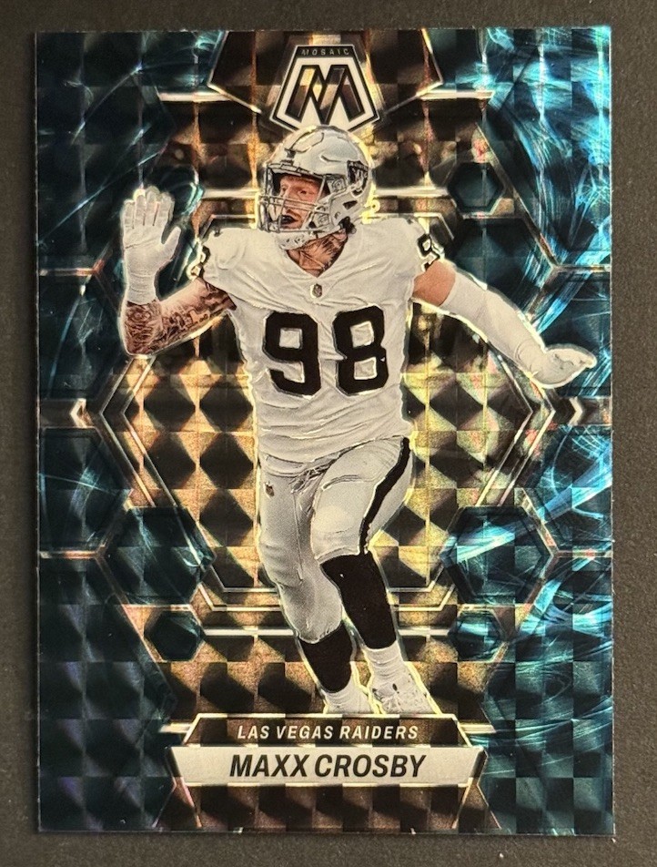 2023 Panini Mosaic Maxx Crosby Genesis SSP Case Hit #123 Las Vegas Raiders