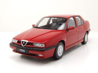 Alfa Romeo 155 1996 rot Modellauto 1:18 Triple9