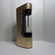 qarbo LUXE Premium Sparkling Water Maker - Anodized Aluminum CO2 Carbonator