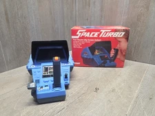 RARE VINTAGE 1985 TOMY SPACE TURBO TABLETOP ELECTRONIC GAME#7062 IN BOX Turns on