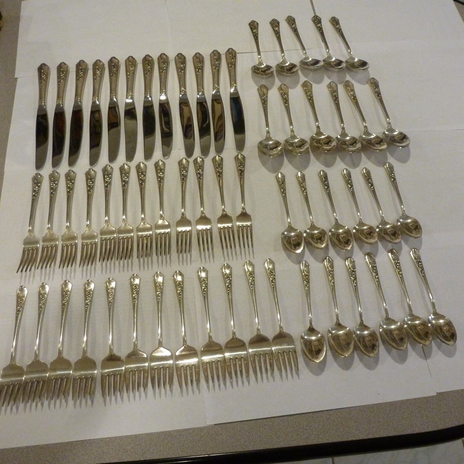 SILVER SONG FRANK M WHITING STERLING SILVER SERVICE FOR 12-5PL SET-1-SPOON 59PC 