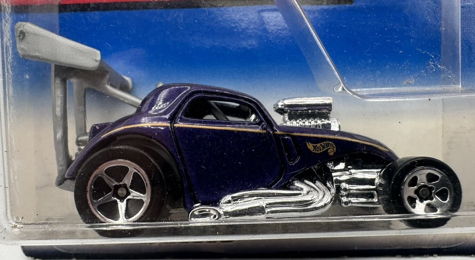 Hot Wheels Fiat 500C Die-Cast Hot Wheels 1999 primeiras edições #11 de 26 carros 1998 - Imagem 2 de 4