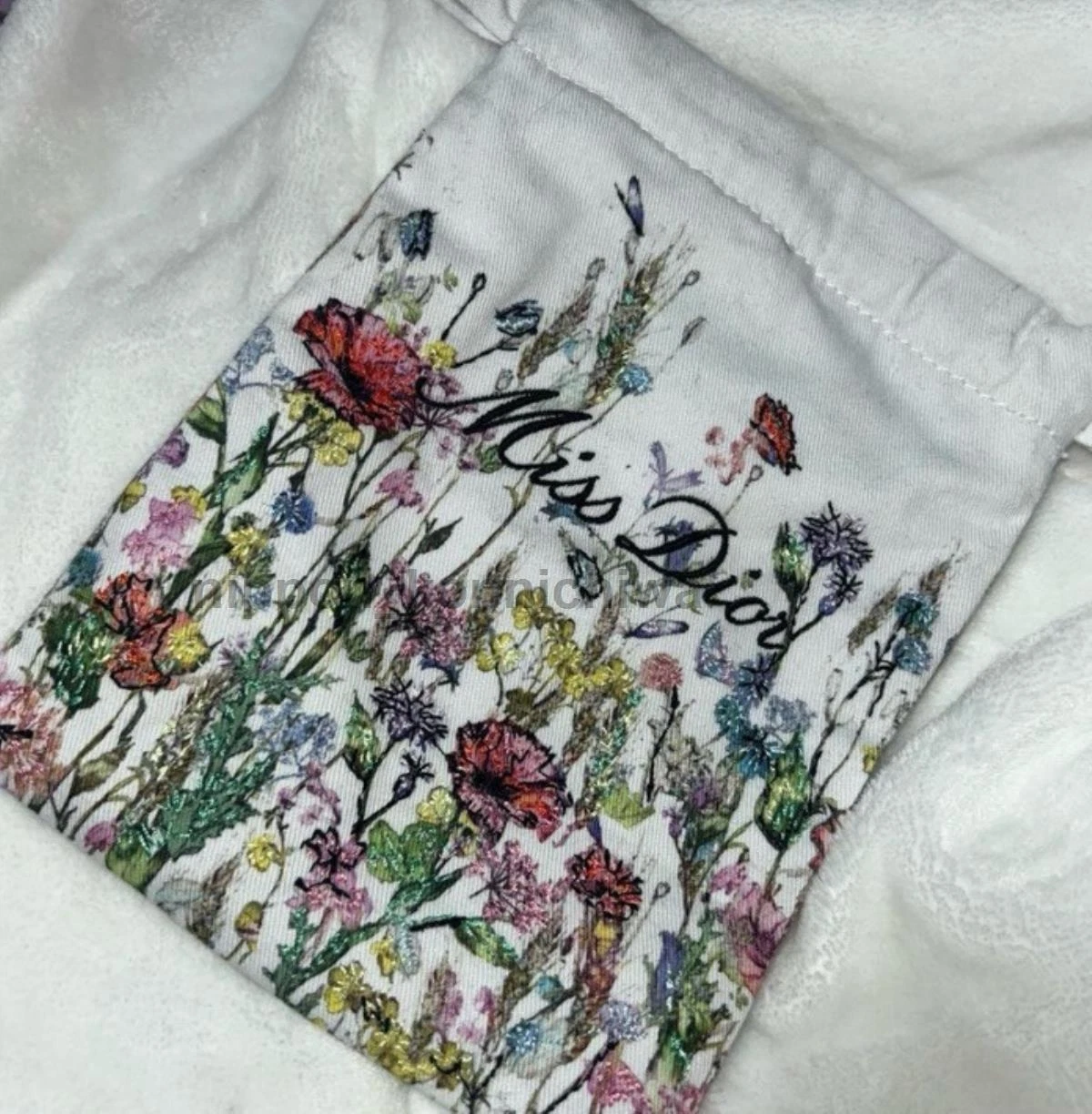 MISS Dior Nouveauté MILLEFIORI Pochette Cordon Sac Etui Blanc Fleur Du JAPON 