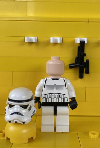 Lego Star Wars Minifigure: Imperial Stormtrooper, Nougat Head sw0036a Perfect! - Picture 5 of 5