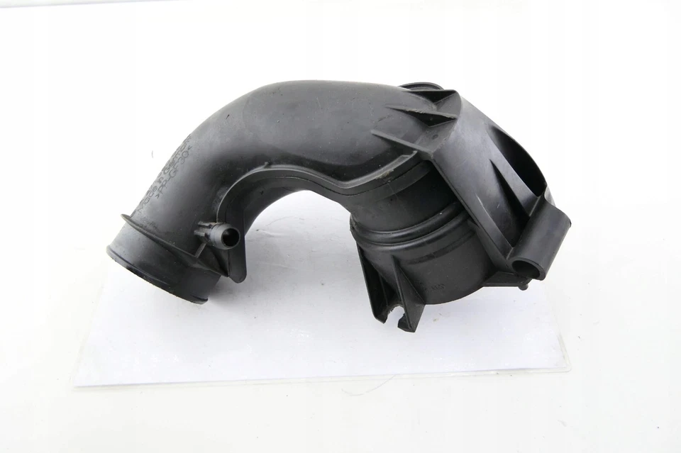 Mercedes-Benz C Class W203 Air Intake Pipe Compressor Air Flow Hose A2710900629 - Image 2 of 4