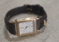 1990s ACCUTRON Bulova Tank Sapphire Crystal Quartz Women Watch A3