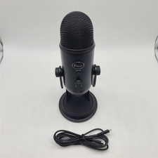 Blue Yeti USB Mic for Recording  Streaming on PC and Mac, 3 Condenser Capsules