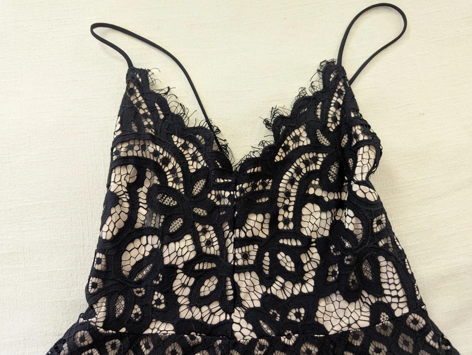 Mameluco Express Mujer Coquette Cachicho Talla 6 Encaje Halter Con Cordones Hada Grunge Foto 4 de 4