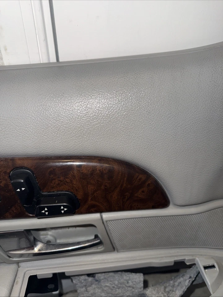 2003-2008 Mercury Grand Marquis Front Driver Side Door Panel Gray 04 05 06 07 - Image 3 of 4