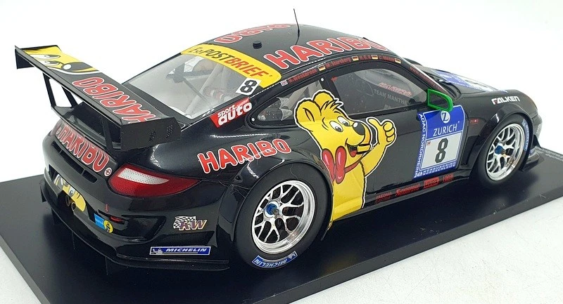 Spark 1/18 Scale 18SG01 - Porsche 997 GT3 R #8 Nurburgring 24H 2011 - Image 2 of 4