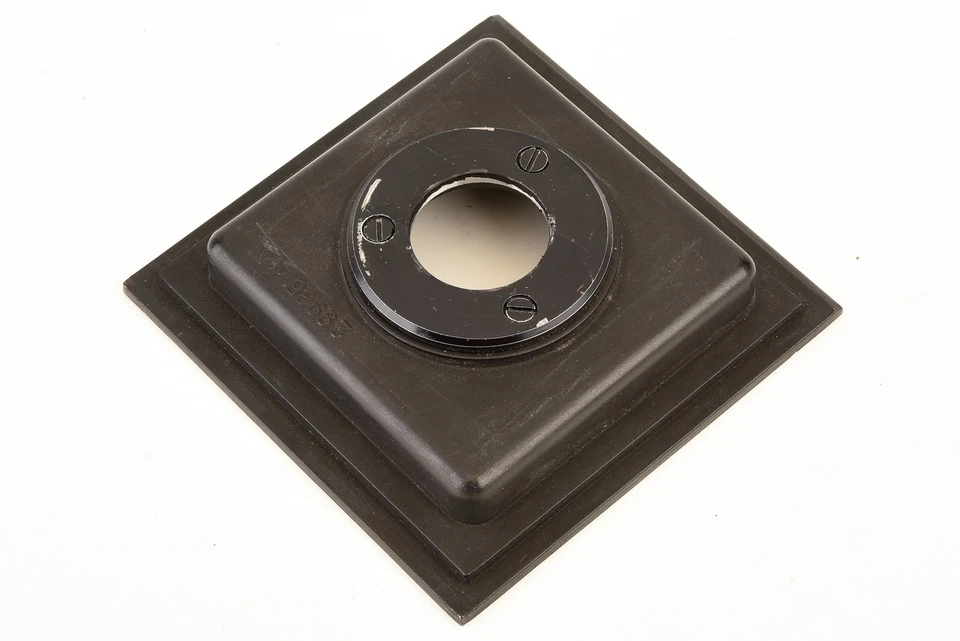 Graflex Graphic View 24mm Recessed Lens Board with 26mm Hole Vintage V25 - Image 4 of 4