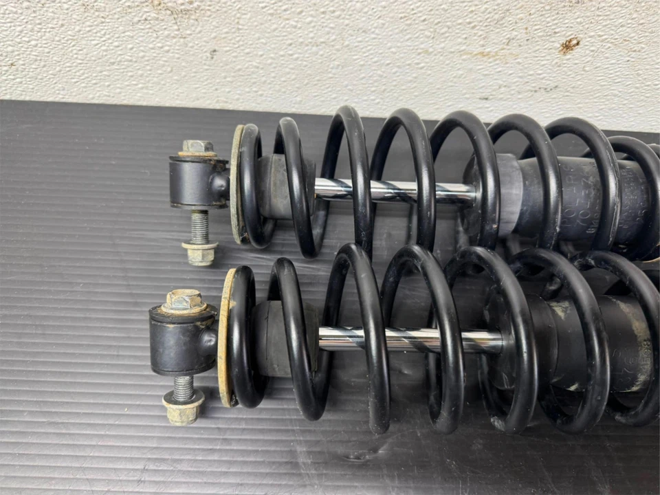 Juego de amortiguadores traseros OEM Polaris RZR 570 ACE 325 500 570 900 2012-2018 7043759 Foto 2 de 3