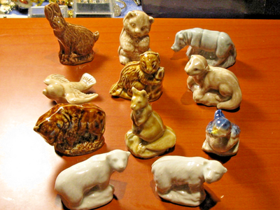 Rare Lot of 11 Vintage Wade Whimsies Red Rose Tea Animal Figures