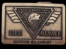 HK25156 VINTAGE 1980s  NORTH AMERICAN FISHING CLUB  MEMBER BUCKLE