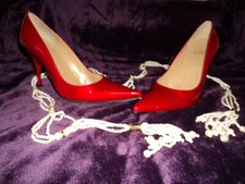 stuart weitzman Vintage Pump