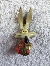 1994 WILY E COYOTE PENCIL TOPPER WARNER BROS CARTOON ROAD RUNNER