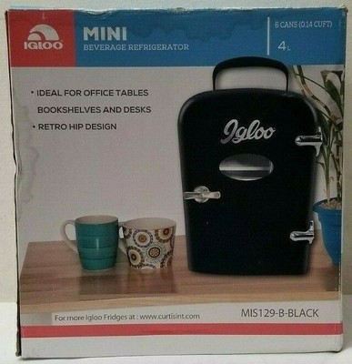 igloo mini beverage fridge
