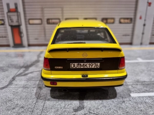 Norev Opel Kadett E GSI 1987 gelb 1:18 limited 1/500 Modellauto - Bild 4 von 4
